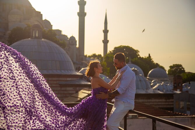 Flying Dress Photography on an Iconic Rooftop in Istanbul - Meeting at Süleymaniye Lokumcusu and what the one-hour shoot feels like