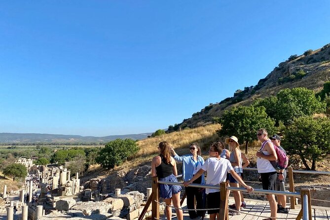 FOR CRUISERS: Private Ephesus Tour with GUARANTEED ON-TIME RETURN - Kusadasi Town Views, Handicrafts, and the Reality of Shopping Time
