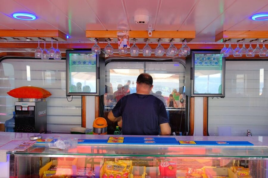 From Alanya: Boat Tour with Unlimited Soft Drinks and Lunch - Outside Devil’s Cave and back to the harbor, with another swim stop