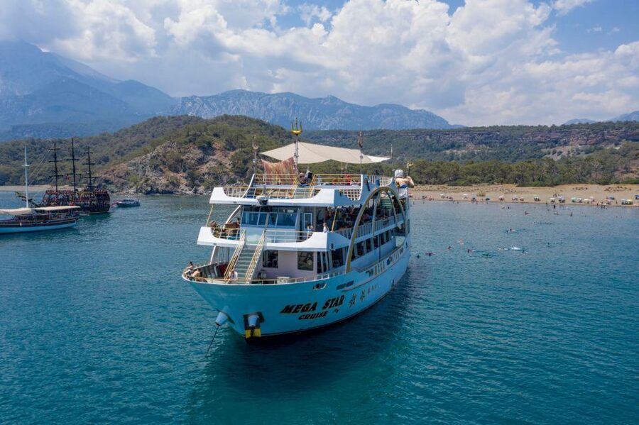 From Antalya: Full-Day Boat Tour with Lunch and Foam Party - How the full-day cruise actually plays out