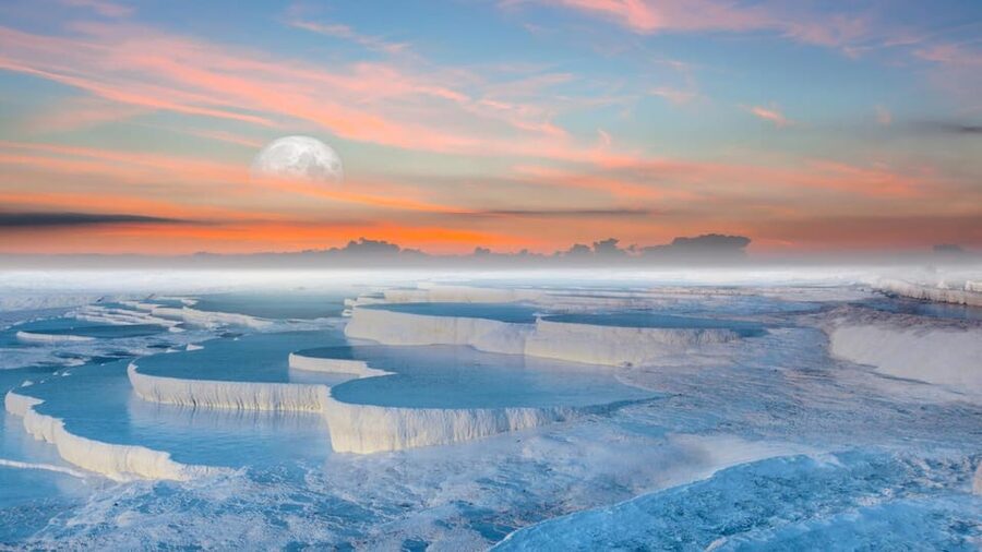 From Antalya/Kemer: Pamukkale Tour with Lunch and Transfers - Who this tour suits best, and who should consider a different plan
