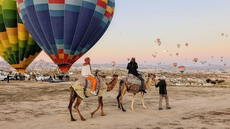 From Cappadocia: Sunrise or Sunset Camel Riding Day Trip - Photo stop, then into the valleys: what happens during the ride