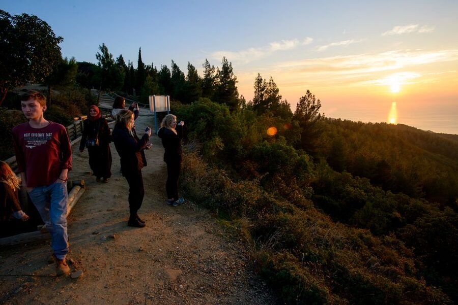 From Istanbul: 2-Day Tour to Gallipoli & Troy - Overnight in Çanakkale: Your Reset Before Troy