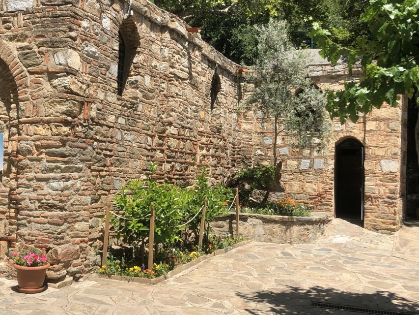 From Istanbul: 2 Days Private Pamukkale and Ephesus Tour - Guides and on-the-ground comfort: why private can feel easier than you expect