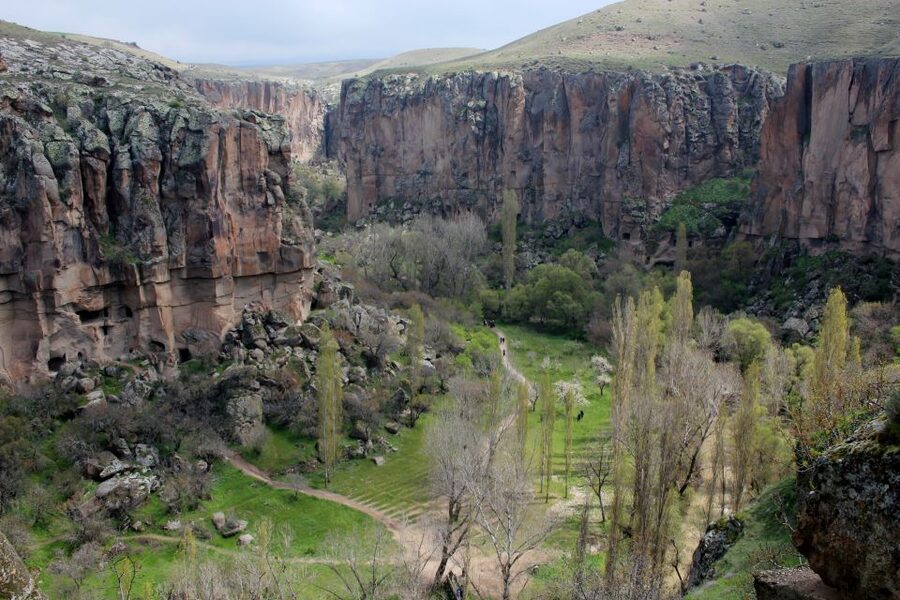 From Istanbul: Cappadocia Highlights 2-Day Tour with Balloon - Avanos Pottery, Urgup Crafts, and Why These Stops Matter