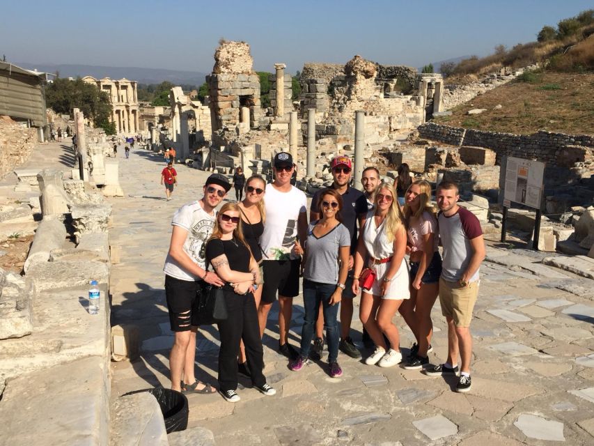 From Istanbul: Day Trip to Ephesus with Flight and Lunch - Flying from Istanbul to Izmir, then straight to the ruins