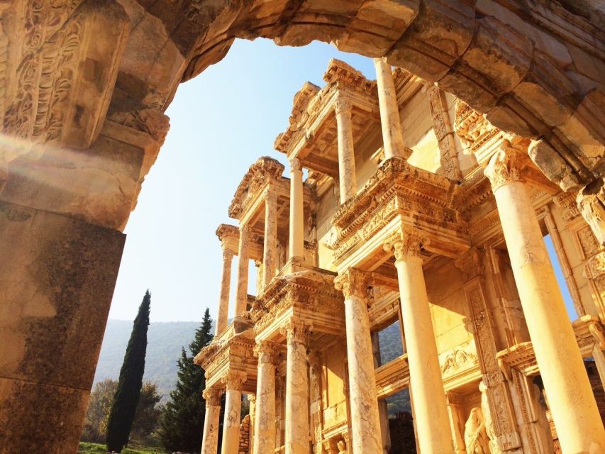 From Istanbul: Ephesus & Pamukkale 2-Day Trip with Flights - Two UNESCO stops, flown in and stitched together well