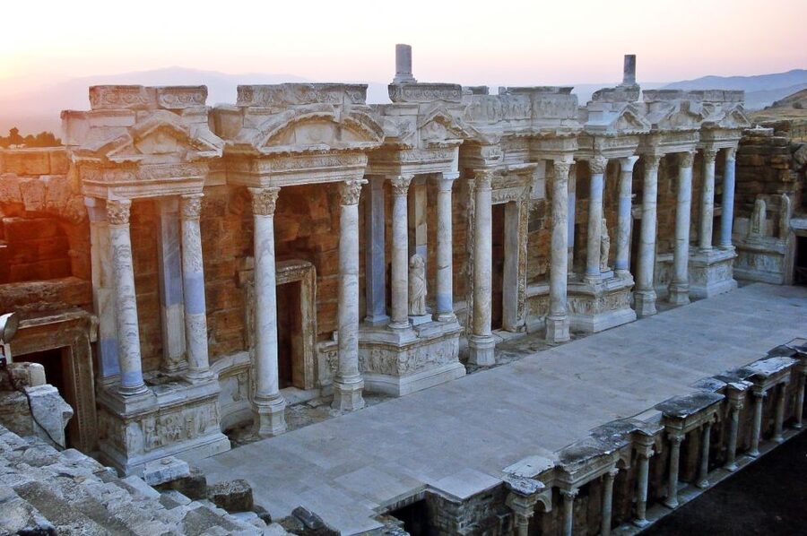 From Istanbul: Private Pamukkale and Hierapolis Day Tour - What you get for the price, and where you spend extra