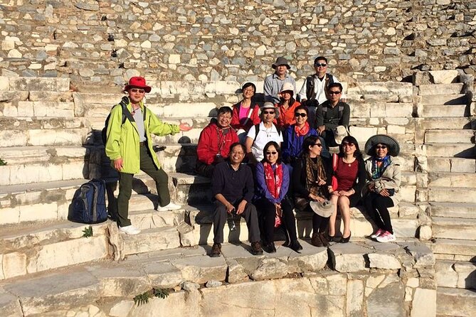 From Izmir: Ephesus, Artemis Private/Group Tour WITH TICKET+LUNCH - What the tour feels like with a private guide or a small group