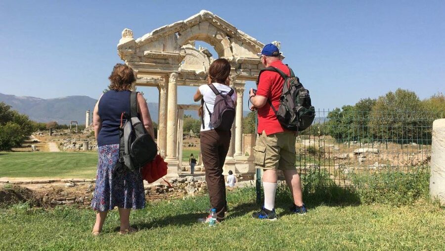 From Izmir: Ephesus, Mary's House Tour with Tickets + Lunch - Ancient Ephesus: why it feels like time travel on foot
