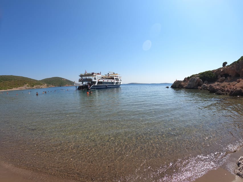 From Izmir: Full Day Boat Trip around Cesme with BBQ Lunch - From Izmir Pickup to Çeşme Marina: How the Day Starts