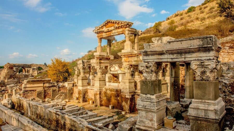 From Izmir: Full-Day Ephesus Tour with Lunch - How to Choose This Tour If You Want a Calm but Full Day