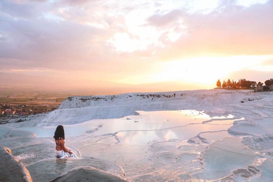 From Marmaris: Pamukkale Evening Tour with Transfer & Dinner - Why this Pamukkale evening tour feels less hectic