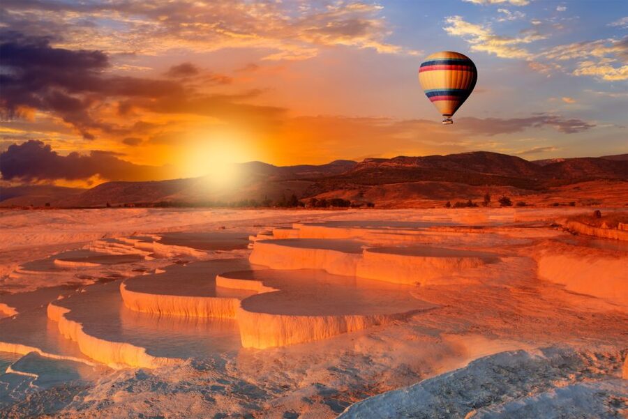 From Marmaris: Pamukkale Evening Tour with Transfer & Dinner - Cotton Castle at night: travertines, photo moments, and why the light matters