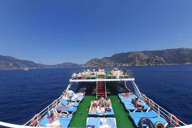 Full-Day Boat trip marmaris / Day trip by Glass bottom - The Marmaris port cruise: Castle views and coastal bays