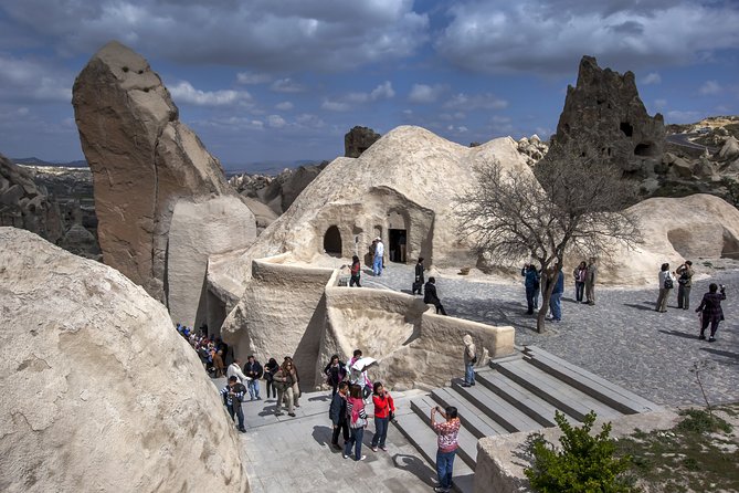 Full-Day Cappadocia Tour with Lunch, from Goreme - Photo stops near Göreme, Love Valley, and the momentum for Uchisar