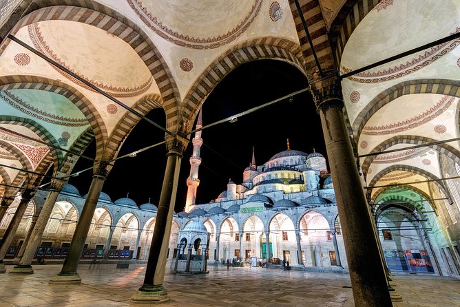 Full-Day City Tour with Private Tour Guide and Red Carpet Treatment with Luxury Minibus - Pickup in a minibus, then walking the old city
