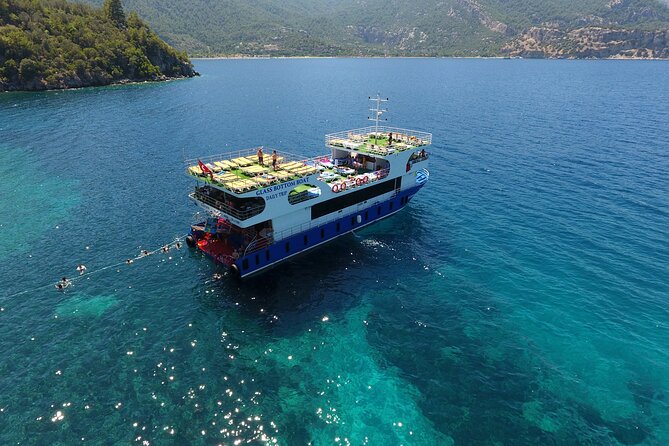 Full-Day Glass bottom Semi Submarine Cruise in Marmaris - Comfort, Cleanliness, and the Tone on Board