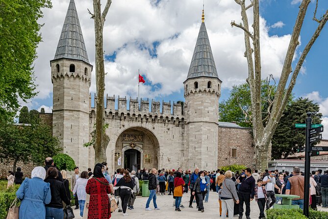 Full Day Istanbul Tour (All Included) - The Hippodrome at At Meydanı, where politics and sport collided