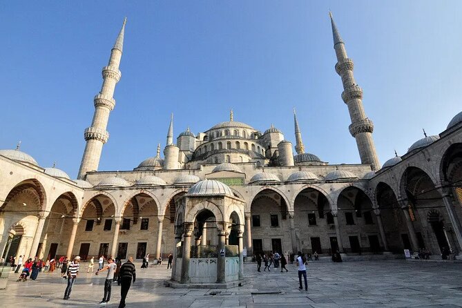 Full Day Istanbul Tour (All Included) - The Harem stop: private life behind controlled access
