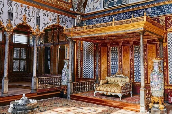 Full Day Private Guided Istanbul Tour From Hotel or Cruise Ships - Topkapi Palace timing and what to look for during your visit