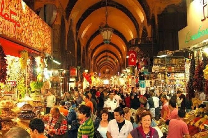 Full Day Private Guided Istanbul Tour From Hotel or Cruise Ships - Grand Bazaar and Misir Carsisi: shopping, but with a strategy