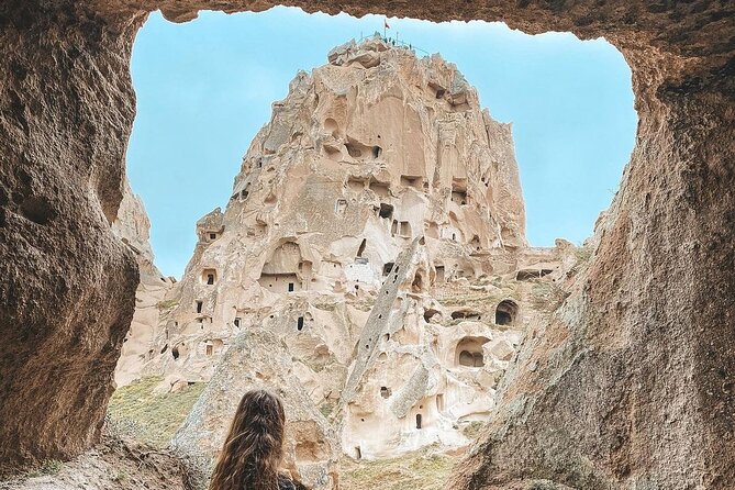 Full-Day Private Luxury Cappadocia Tour - Goreme pickup and a comfortable luxury-car day plan