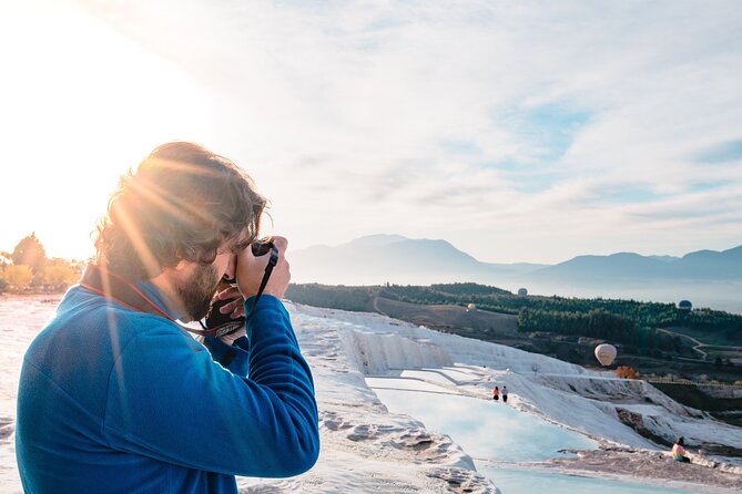 Full-day Private Pamukkale Tour from Kusadasi with Lunch - Kusadasi Pickup to Pamukkale: starting the day without friction