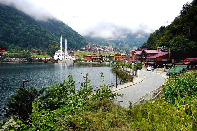 Full-Day Private Tour to Uzungöl from Trabzon - Sürbıs to Sürmene: a quick stop for knife craft and local shopping