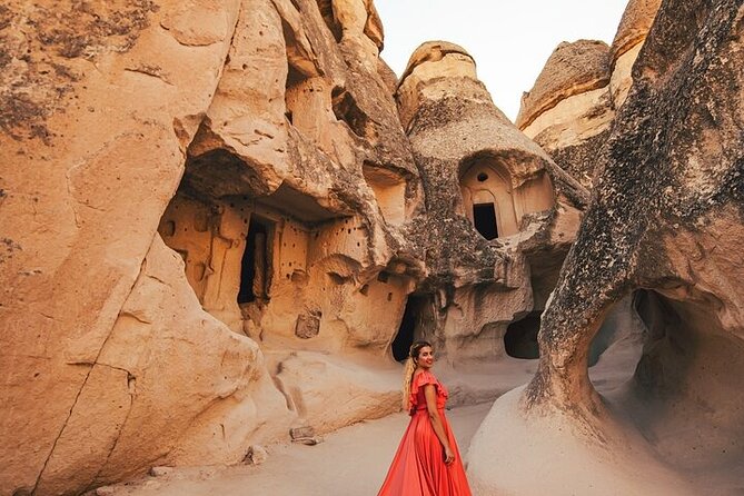 Full day Red Tour in Cappadocia with Lunch - Devrent Valley and the Imaginary Valley effect