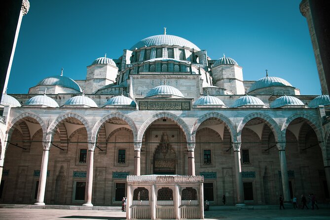 Full-Day Small-Group Guided Tour to Famous Mosques in Istanbul - Süleymaniye Mosque: The Weight of Ottoman Craft, Designed by Mimar Sinan