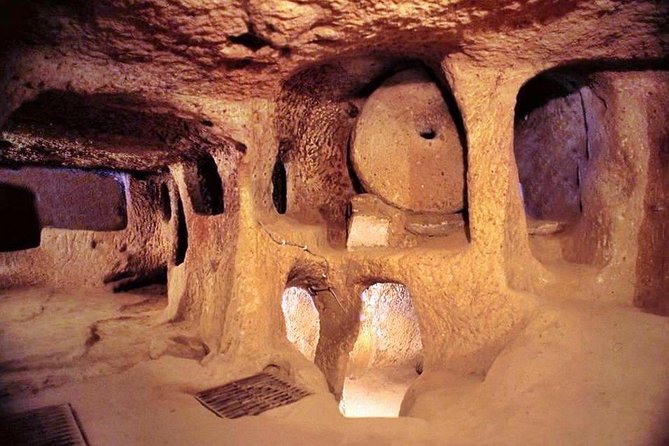 Full-Day Tour in Cappadocia with Ihlara Hiking and Underground City - Goreme Panorama Stop: A Short View That Sets the Tone