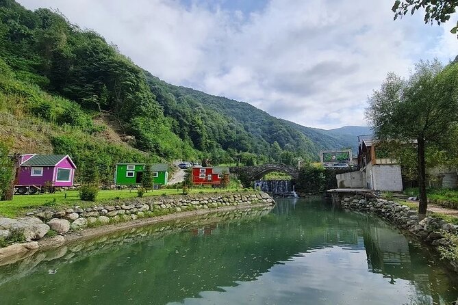 Full Day Tour in Sapanca & Masukiye from Istanbul - Mahmudiye village lunch by the river, and why it’s the right kind of stop