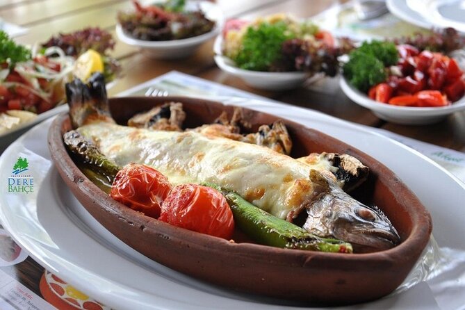 Full Day Tour Sapanca and Masukiye from Istanbul - Mahmudiye Waterfalls and Lunch: How the Meal Fits the Scenery