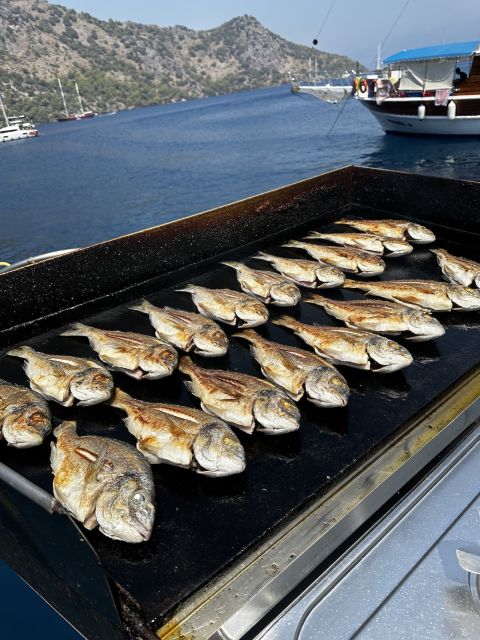 Gocek: Yacht Trip and 12 Island Full-Day Tour with Lunch - Hamam Koyu: more than food, it’s where culture can peek through
