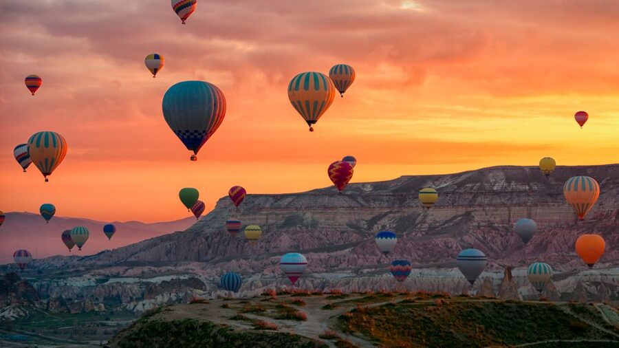 Goreme: Budget Hot Air Balloon Ride over Cappadocia - Inflation and Safety Briefing: What Actually Happens Before Lift-Off
