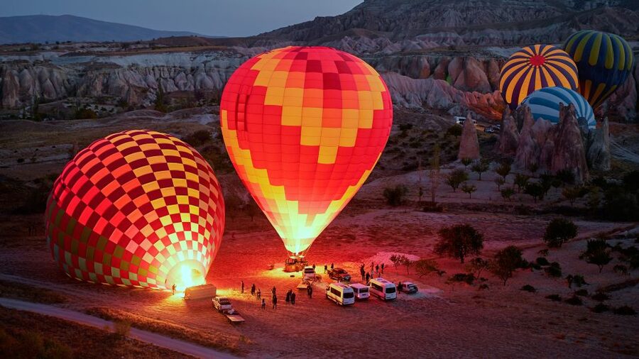 Goreme: Budget Hot Air Balloon Ride over Cappadocia - The Crew Experience: Friendly, Communicative, and On-Time