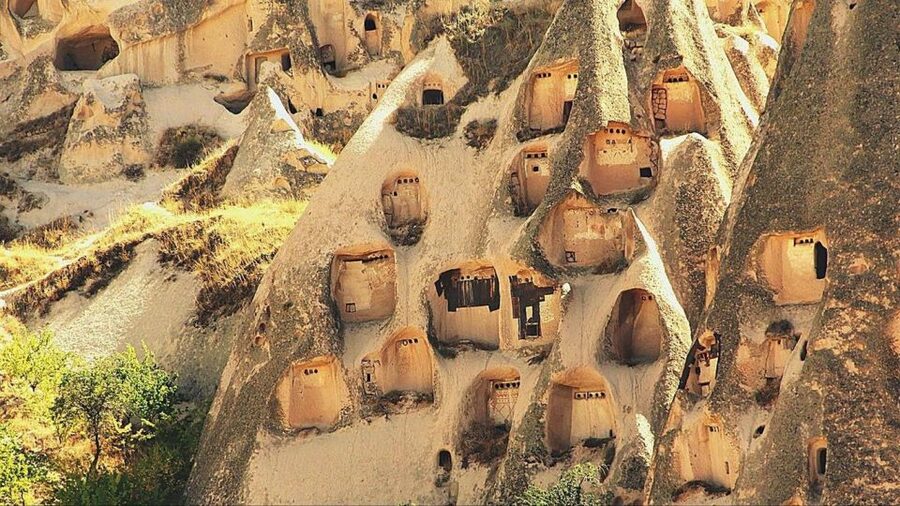 Göreme: Full-Day Customized Cappadocia Compact Itinerary - Uçhisar Castle: the photo stop that rewards good timing