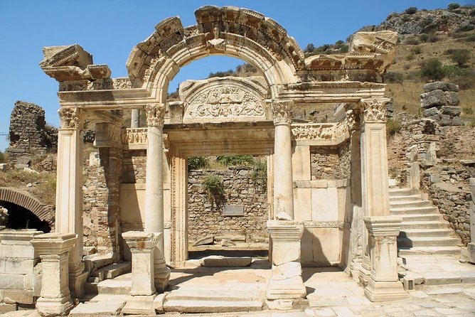 Grand Turkey Tour - The Istanbul Megaday: Topkapi, Hagia Sophia, Blue Mosque, Grand Bazaar, Pierre Loti