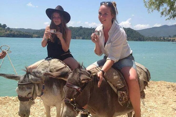 Green Canyon Boat Trip and Bus Safari Tour w/Lunch - Mosque visit and optional zoo stop: how to handle culture stops