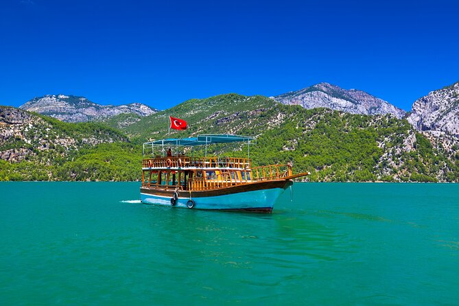 Green Canyon Boat Trip with Lunch and Unlimited Drinks - Price and value for $45: what you truly pay for