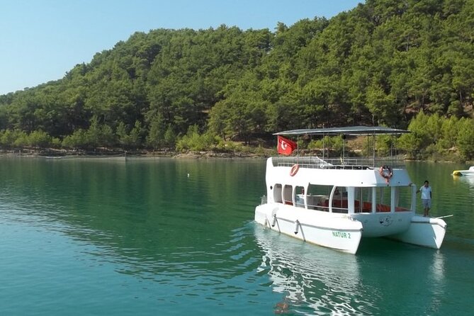 Green Canyon Cruise and Cabrio Bus Guided Tour - Green Canyon cruise: where the water fight energy makes sense