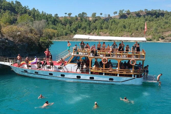 Green Canyon: Side Jeep Safari with Lunch & Waterfall & Boat Trip - Food and extras: what is included and what costs extra