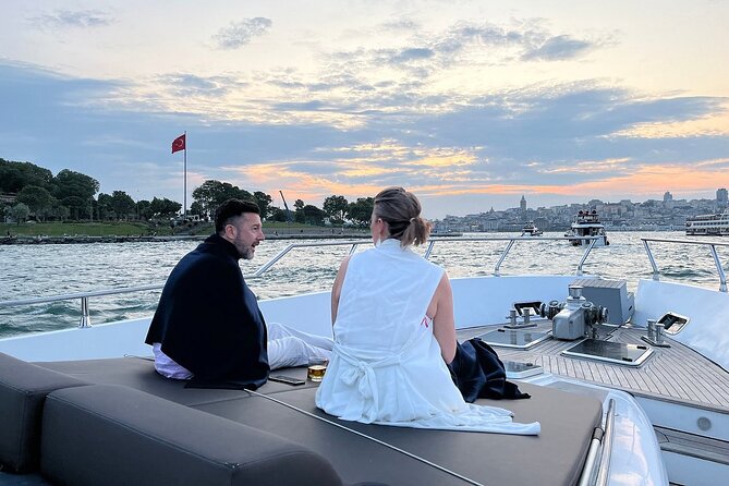 Guided Bosphorus Afternoon Cruise on Luxury Yacht - Crossing the Story to Anatolia: Anadoluhisarı and the Older Fortress Mindset