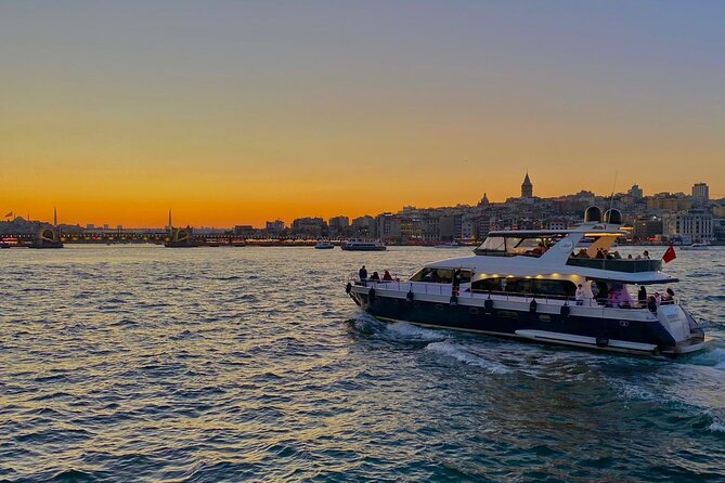 Guided Bosphorus Sunset Cruise on Luxurious Yacht - Small Group Cruise - Timing, group size, and what to expect in real conditions