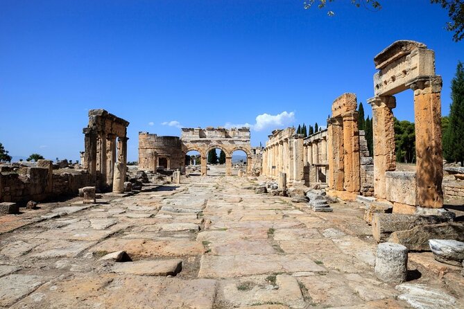Guided Day Trip from Antalya to Pamukkale With Lunch & Transfer - The 4:00 am start, and why it actually works