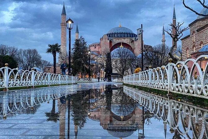 Hagia Sophia, Blue Mosque & Basilica Cistern tour - A fast morning triple-hit of Istanbul’s top sights