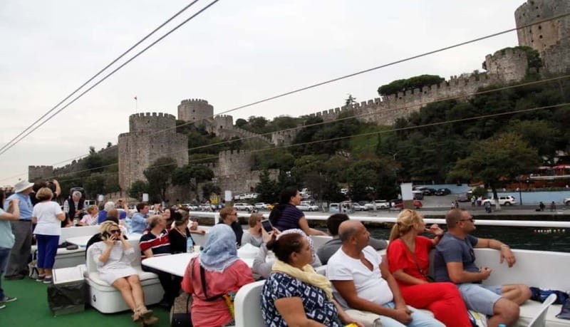 Hagia Sophia, Bosphorus cruise Blue Mosque, Small Group tour - Bosphorus cruise between continents, with the skyline as your second museum