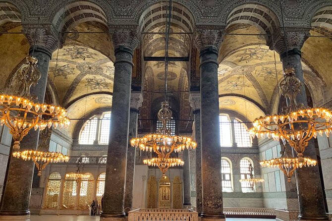 Hagia Sophia Group Tour ( Licensed Guide) - Ticket rules, cash payment, and line-skipping reality