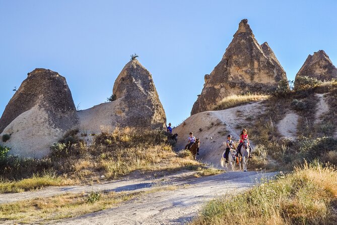 Horseback Riding Experience in Beautiful Valleys of Cappadocia - Horse and Staff Handling: What It Feels Like for Beginners